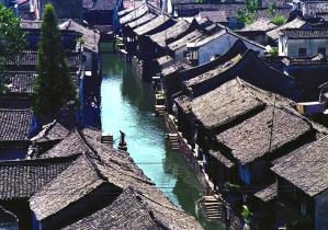 本人26岁半年前连续喝两次酒后,第二天恶心头晕,后来知道恶心是胃炎引起的咽炎,所以恶心。但是现在胃...- 专业问答类网站